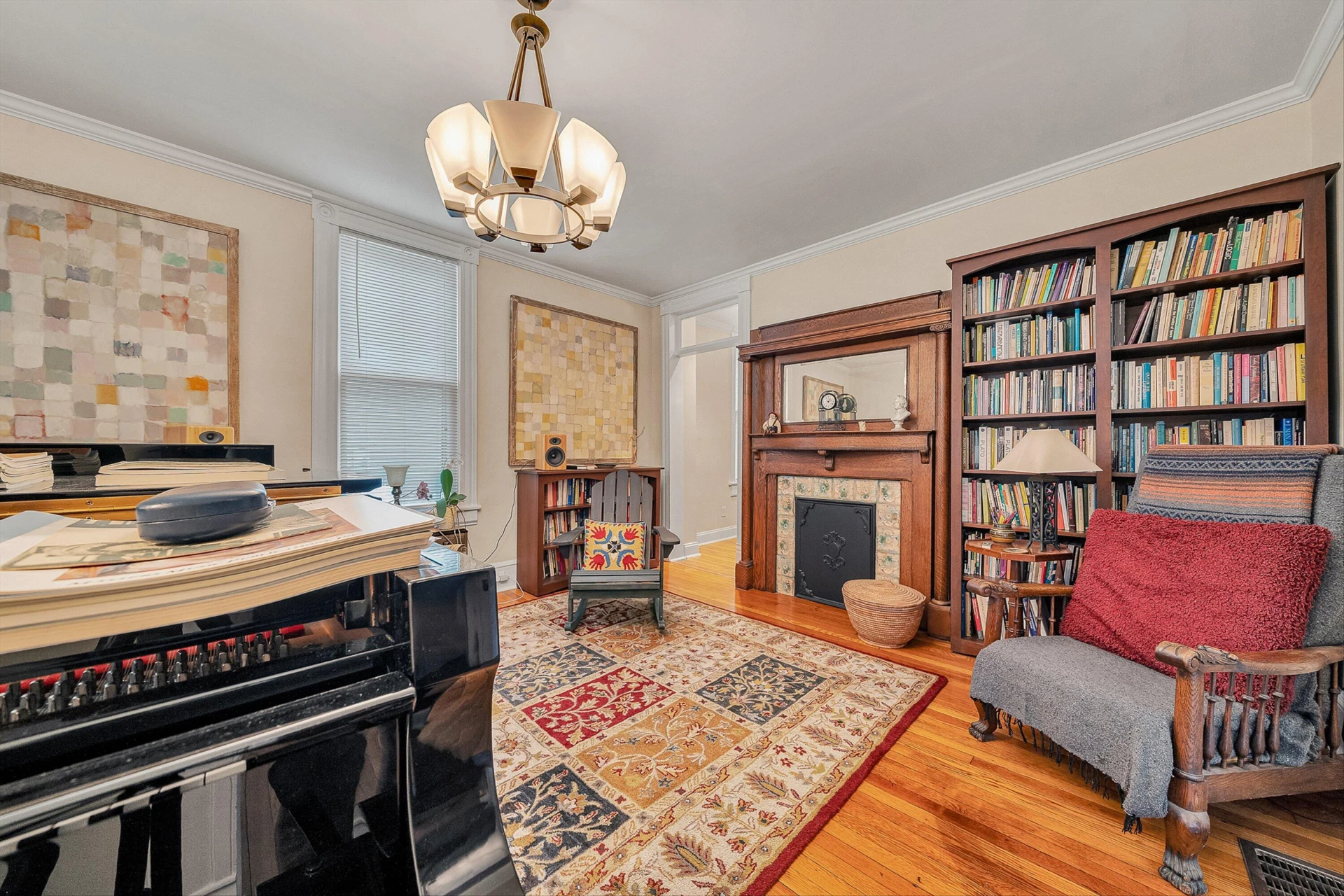 646 Elm AVE - Photo 15