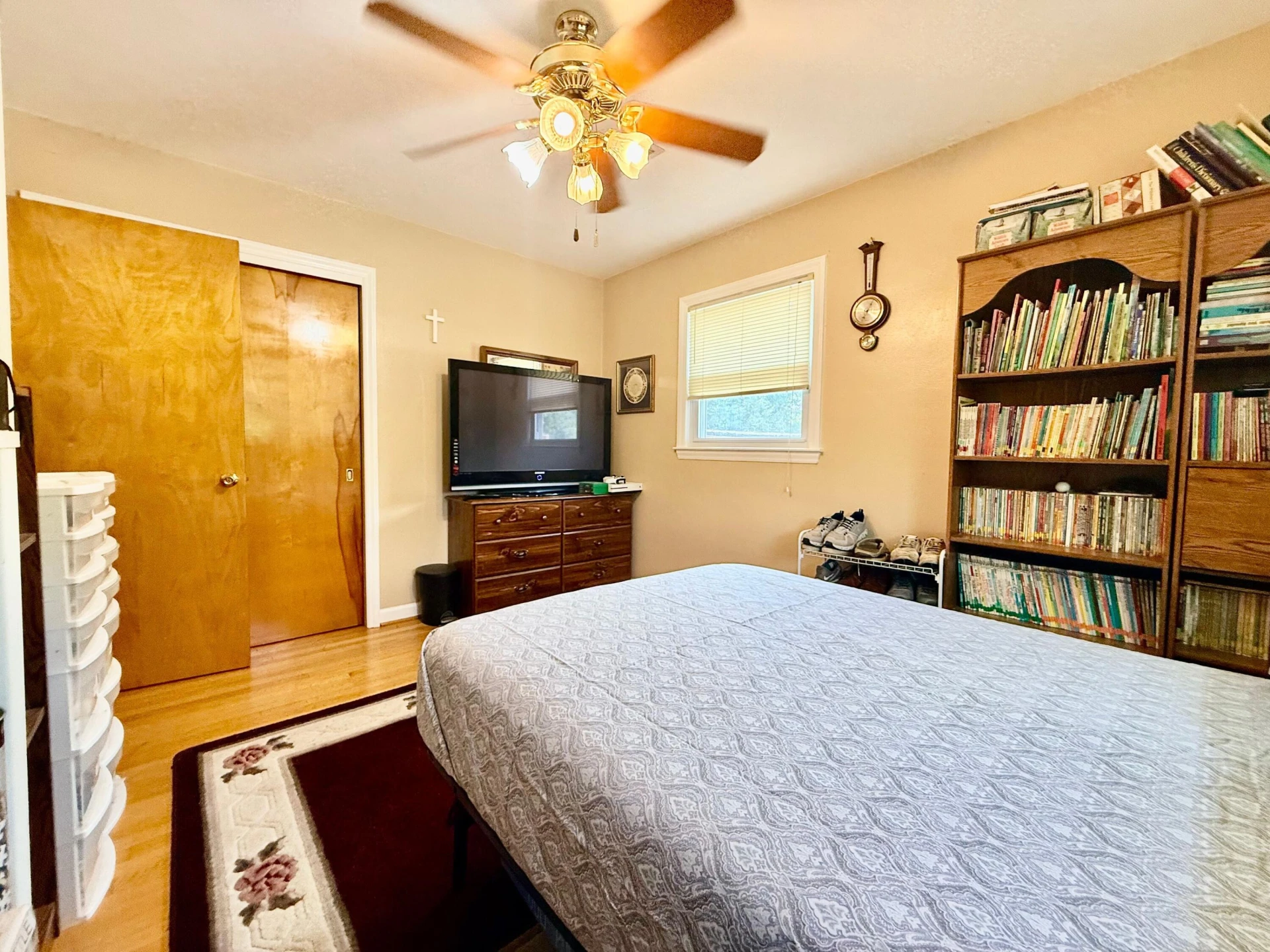 4948 Lake DR - Photo 11