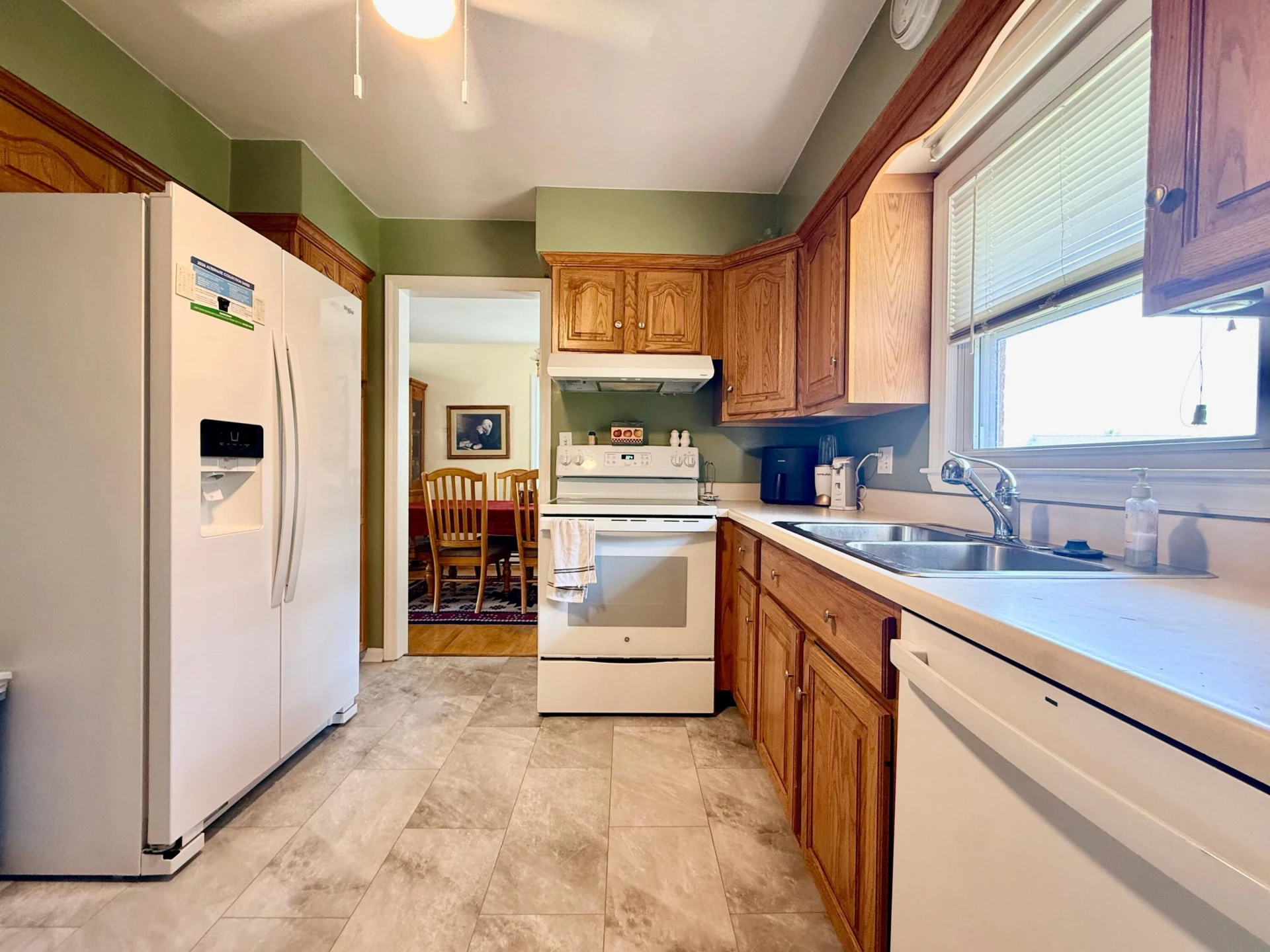 4948 Lake DR - Photo 5