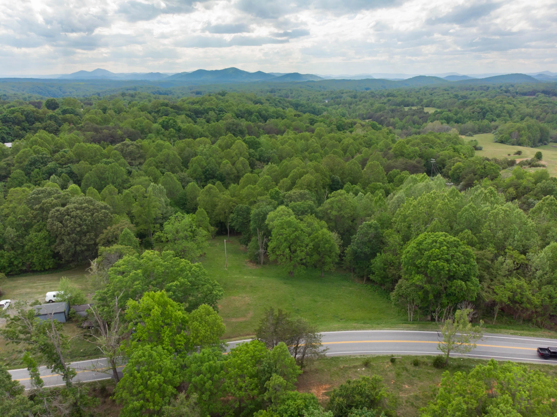 9399 Goodview RD - Photo 2