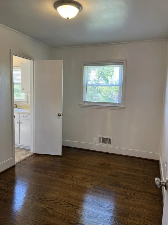 2545 Denniston AVE - Photo 15