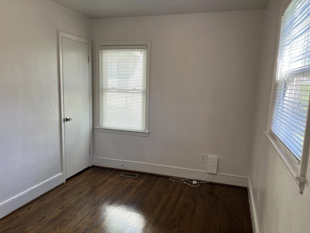 2545 Denniston AVE - Photo 25