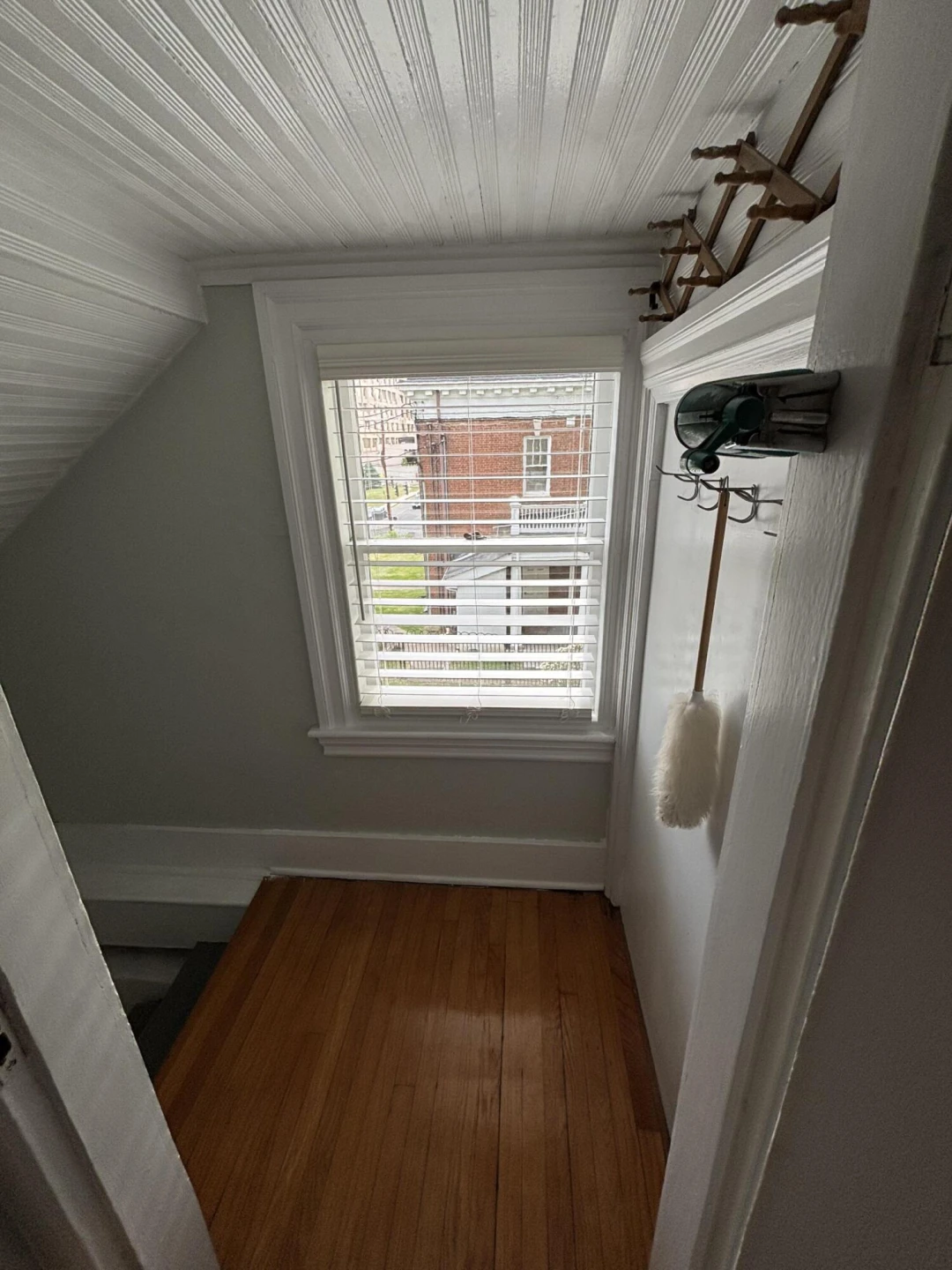 18 Mountain AVE - Photo 30
