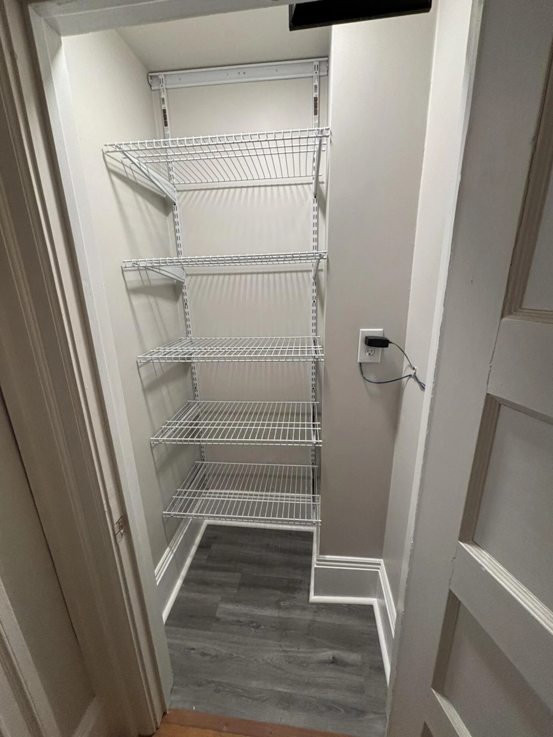 18 Mountain AVE - Photo 9