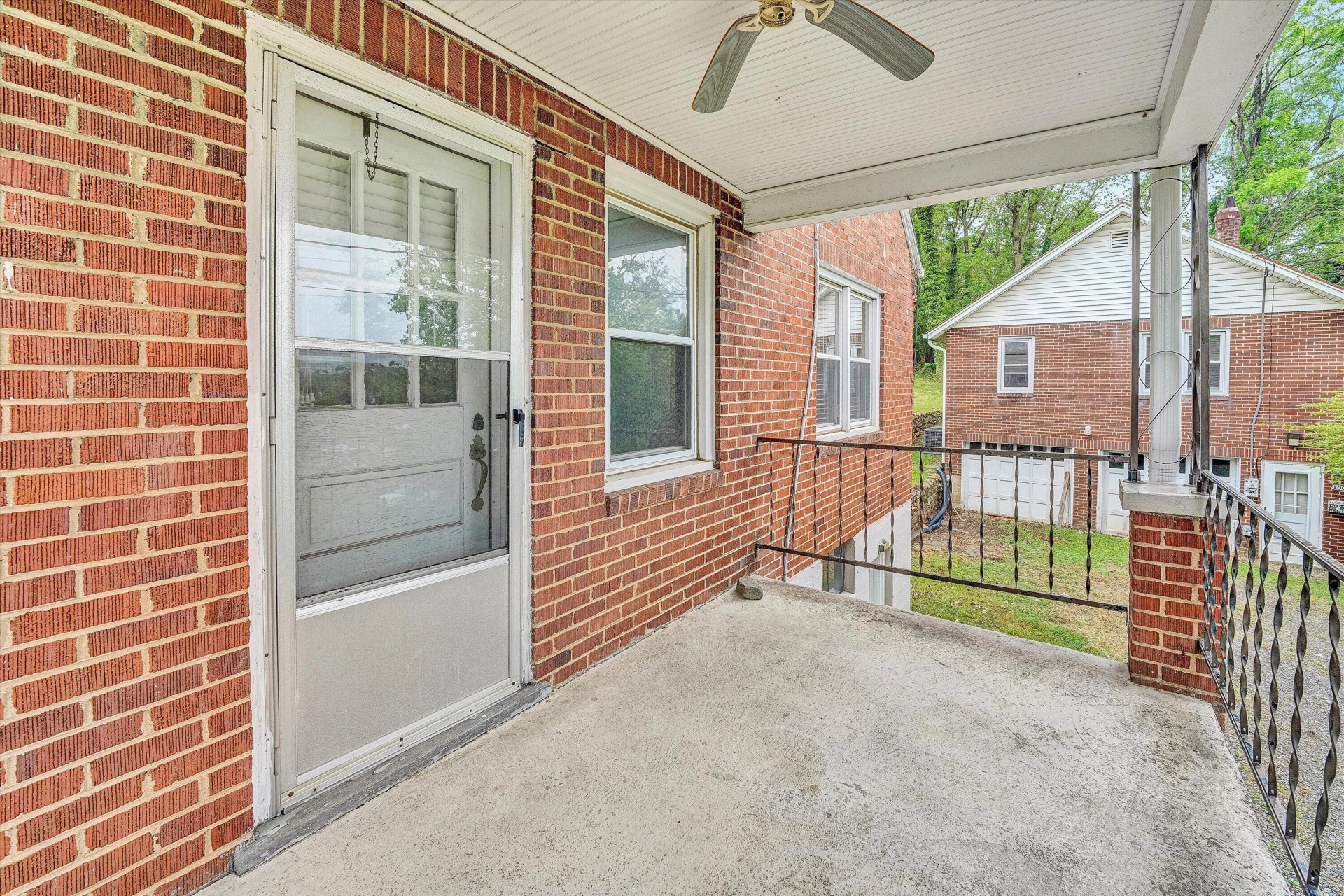114 CHURCH ST - Photo 6
