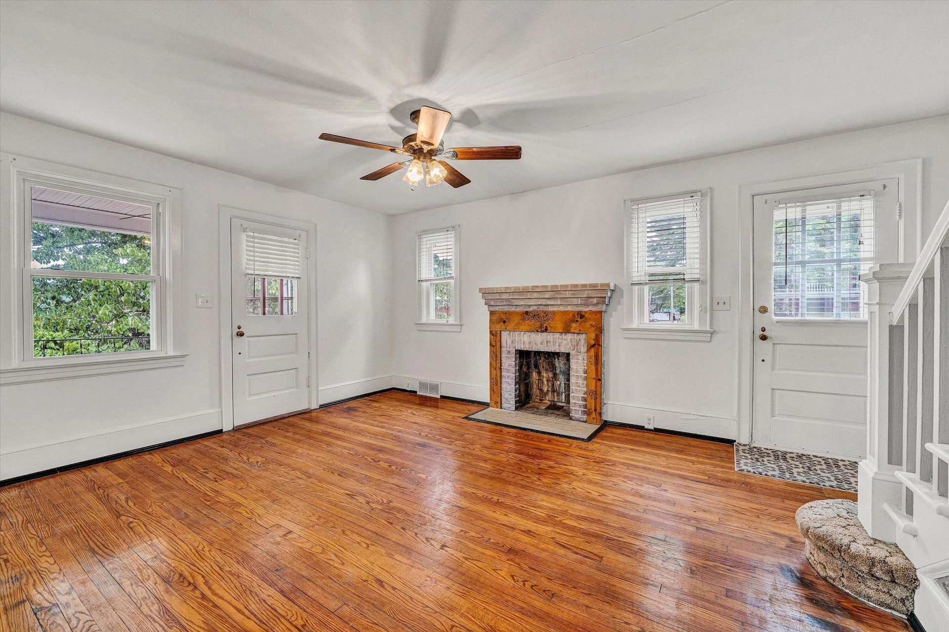 114 CHURCH ST - Photo 7