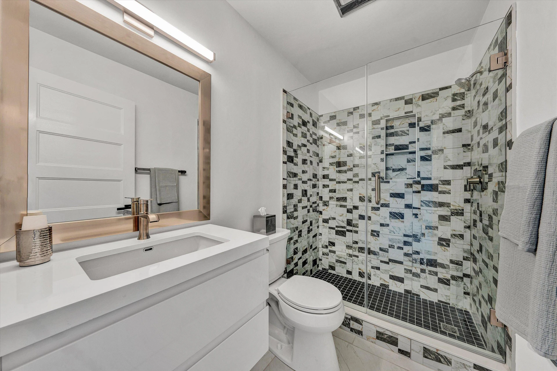 175 Clubhouse Tower DR - Photo 22