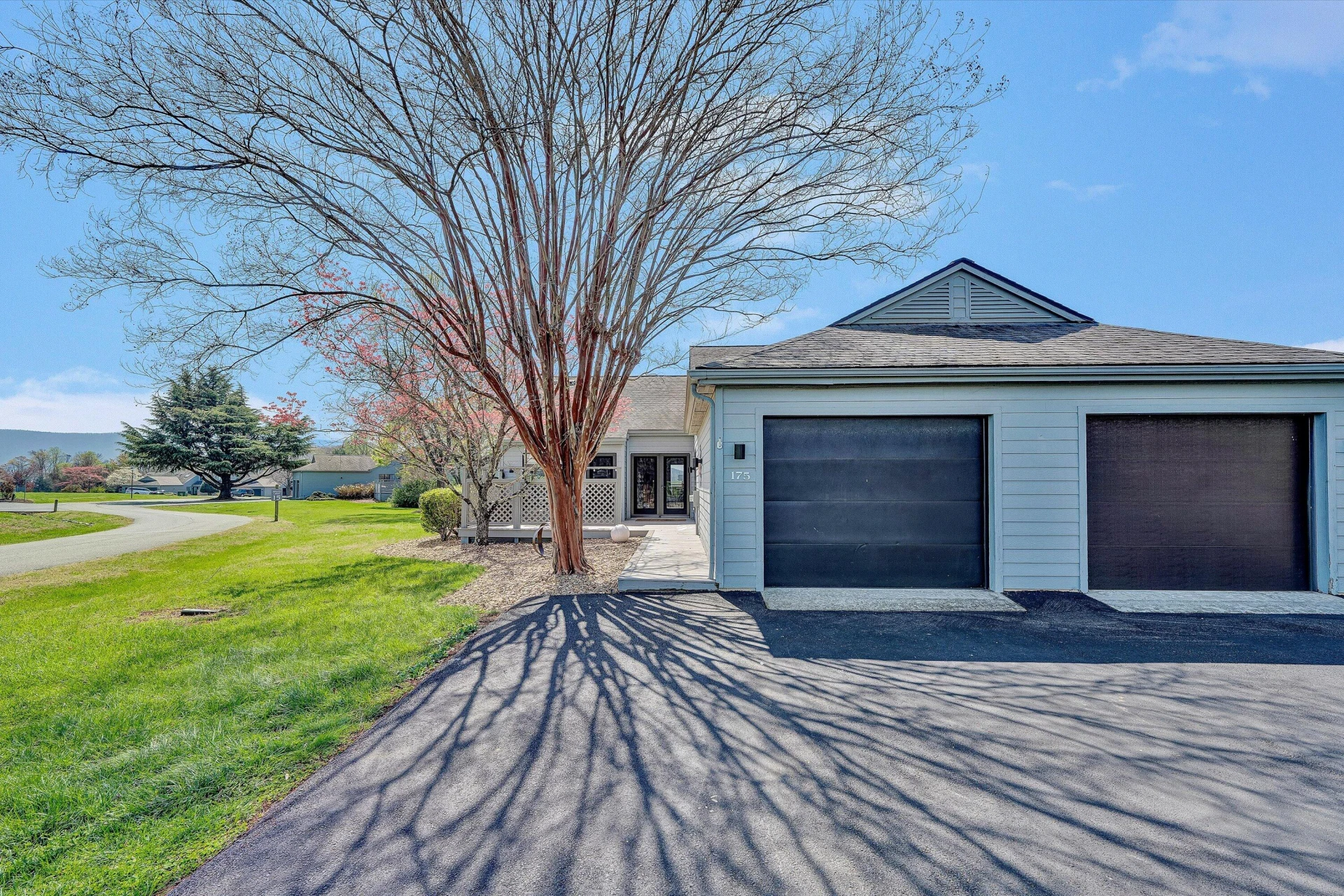 175 Clubhouse Tower DR - Photo 40