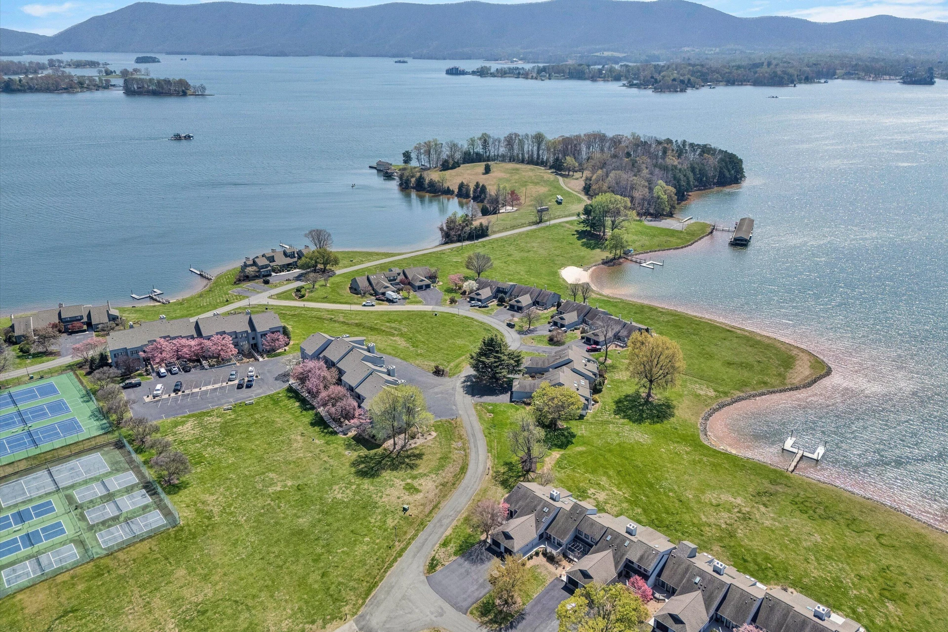 175 Clubhouse Tower DR - Photo 43