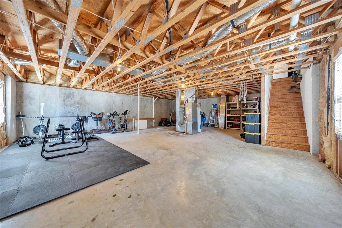1611 Barton ST - Photo 17