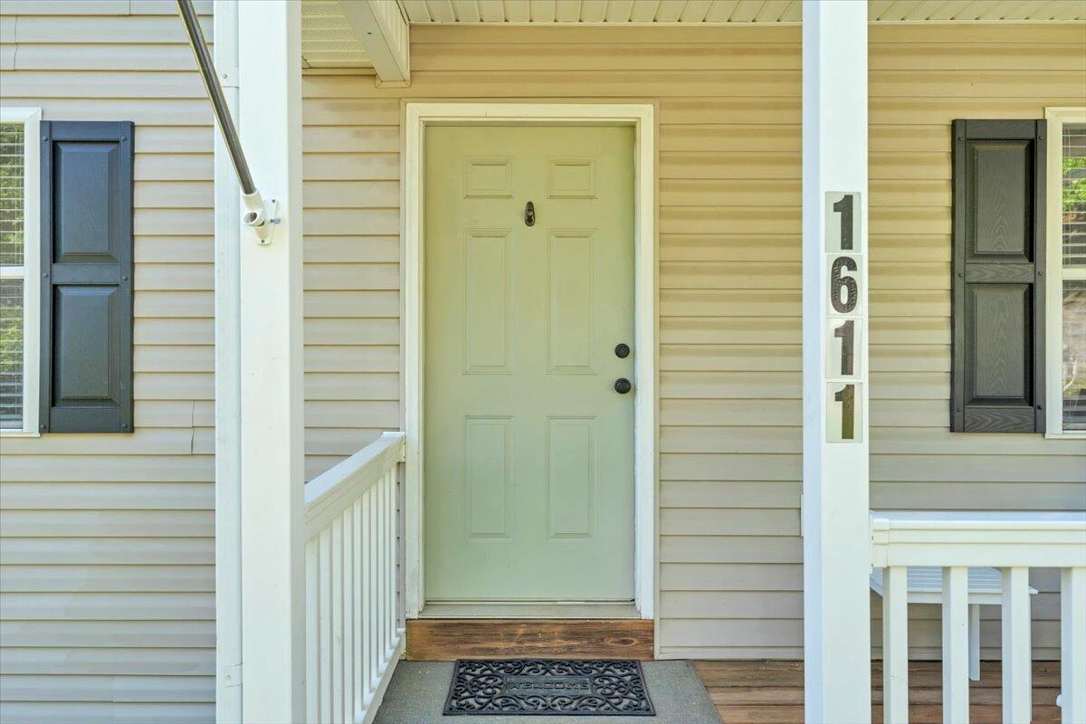 1611 Barton ST - Photo 2
