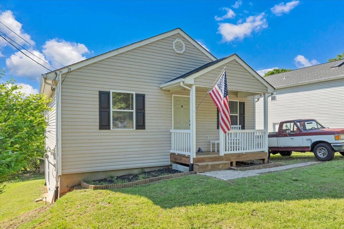 1611 Barton ST - Photo 23
