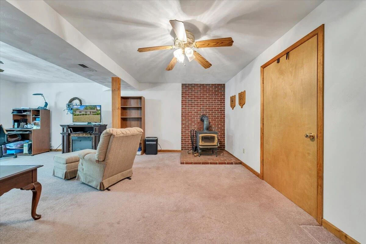 165 Fox Fire - Photo 35