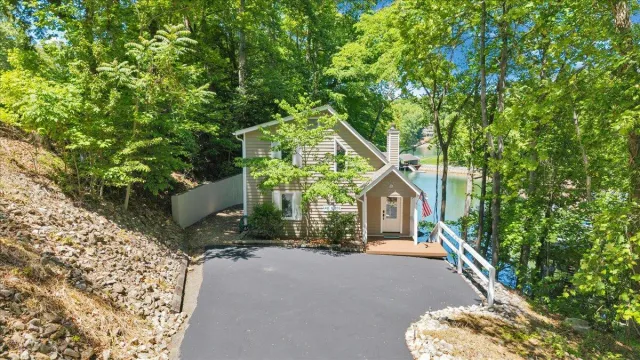 1101 ANGELA CT, Moneta, VA, 24121