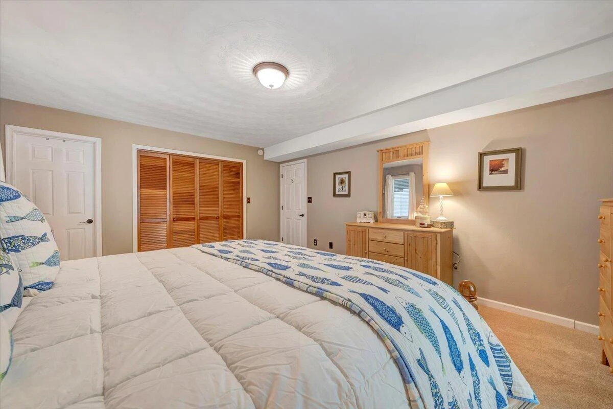 1101 ANGELA CT - Photo 23