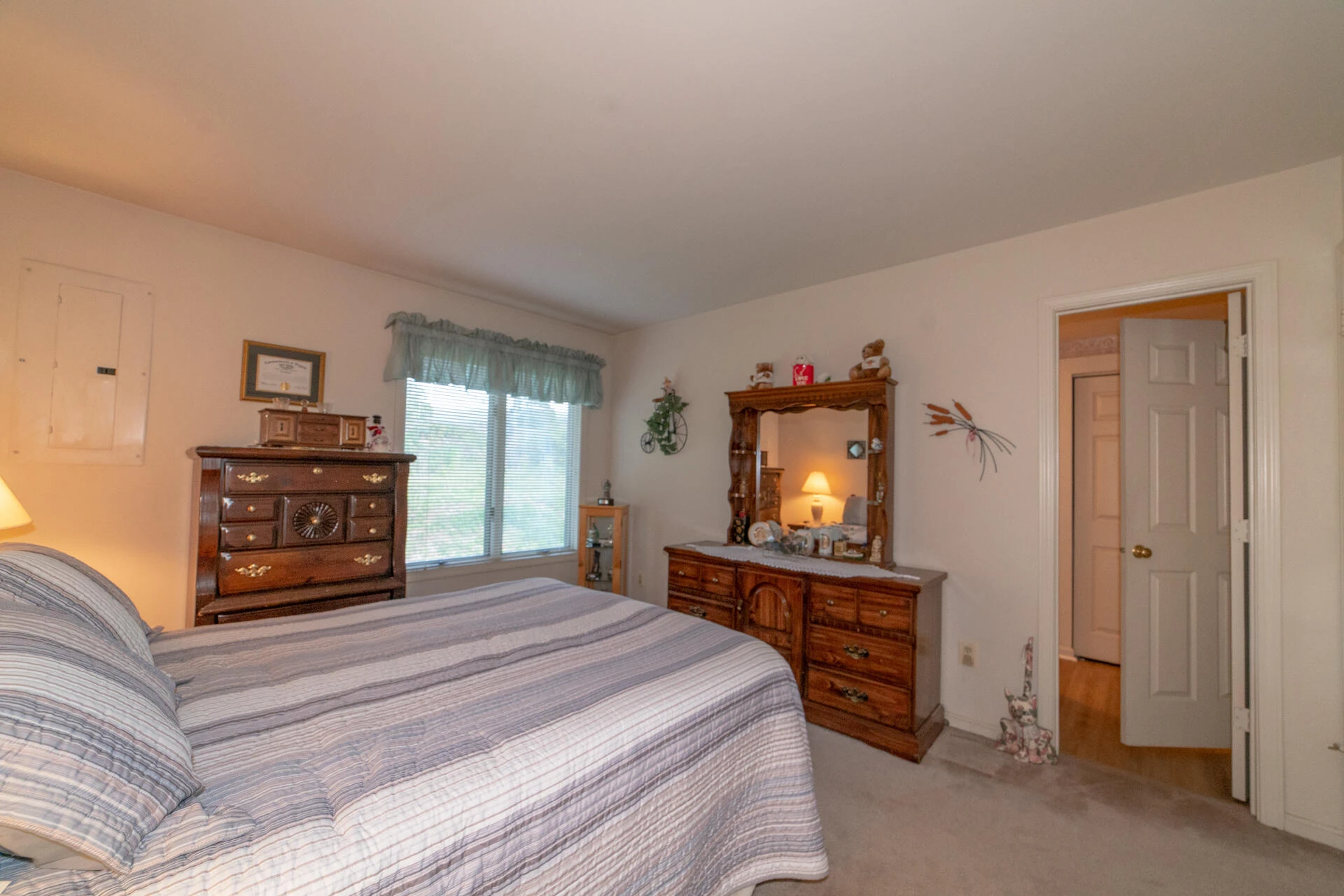 8796 Roanoke RD - Photo 17