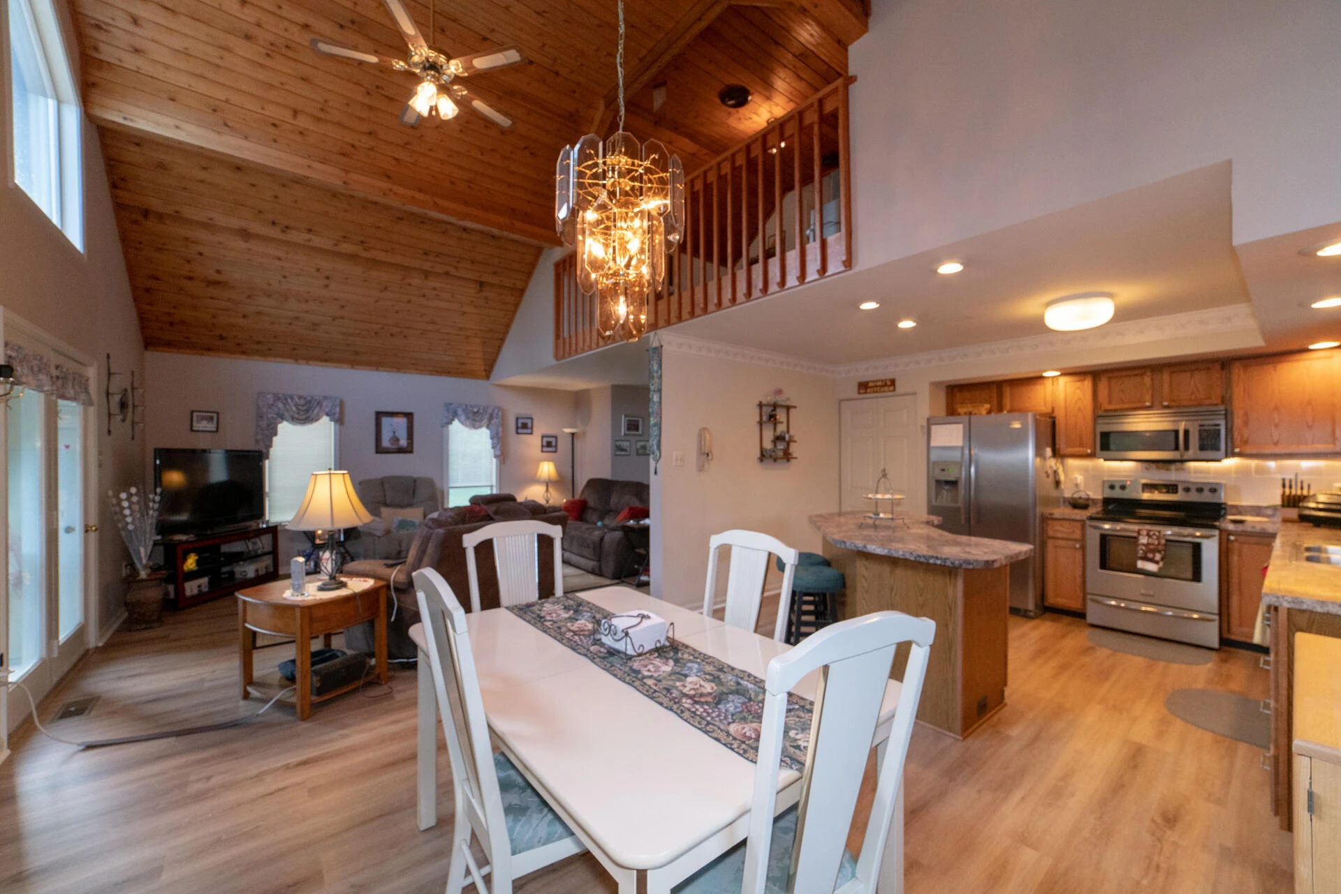 8796 Roanoke RD - Photo 9