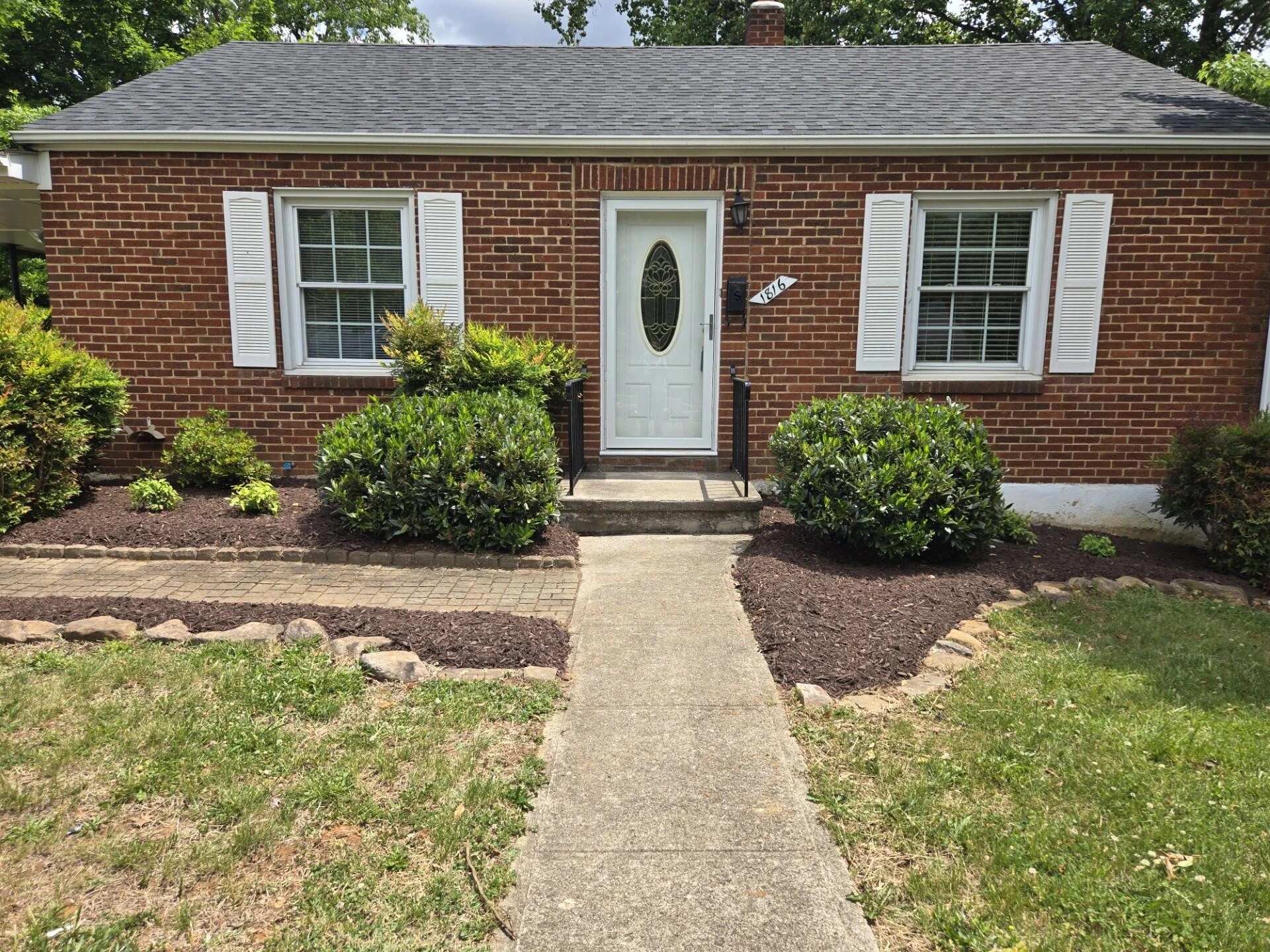 1816 Langdon RD