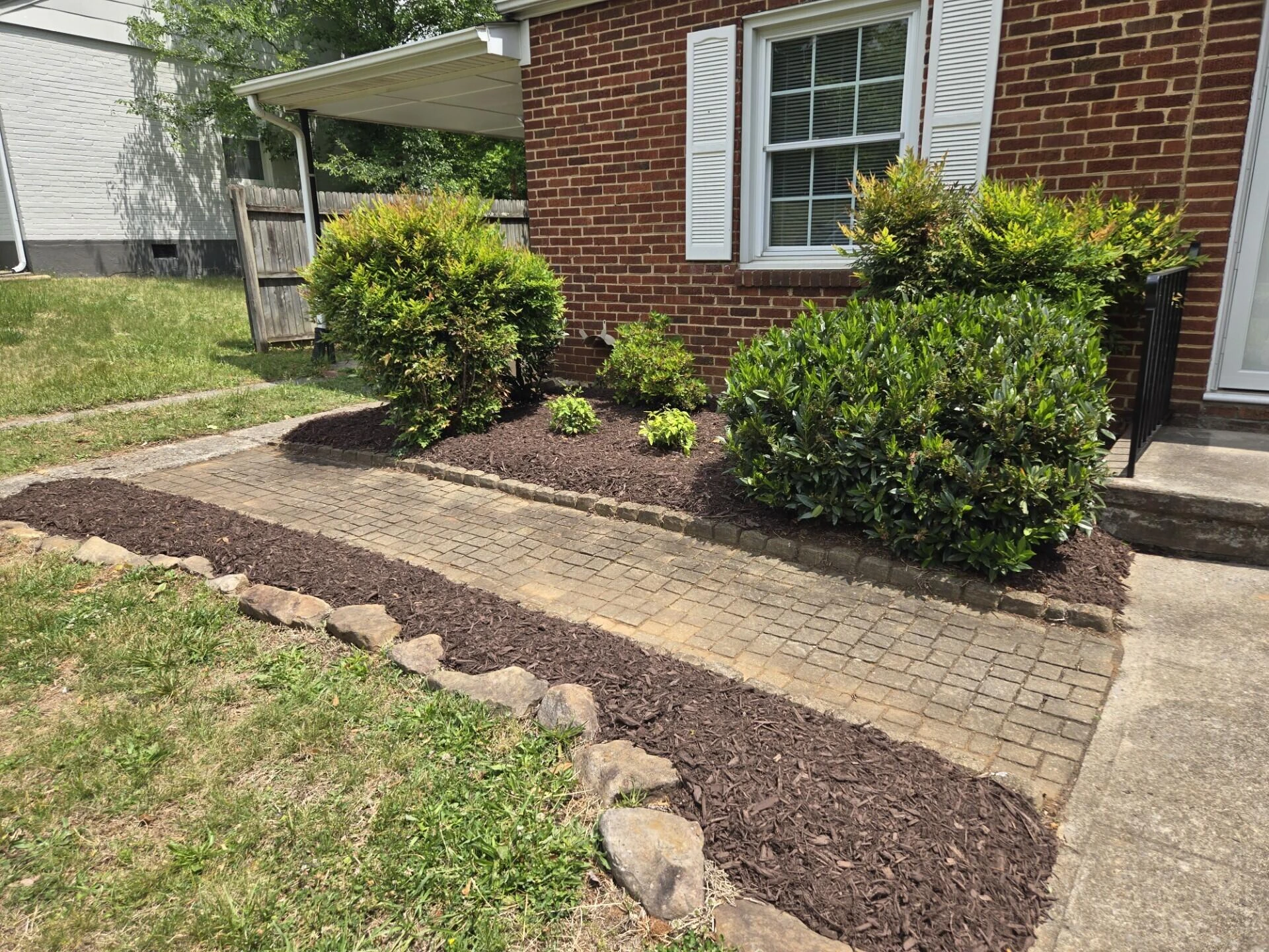 1816 Langdon RD - Photo 2