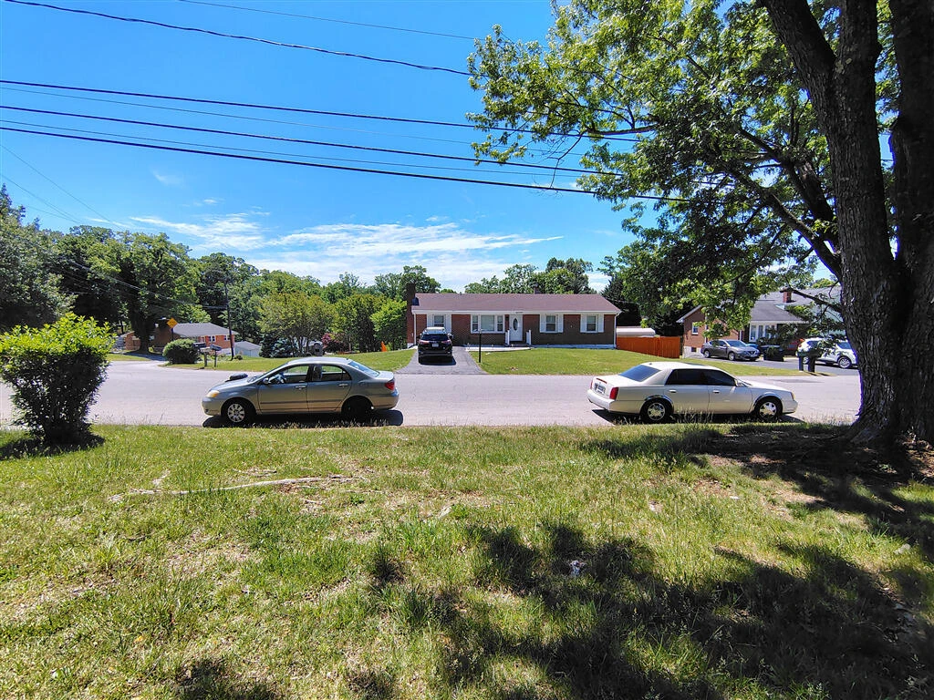 5031 Showalter RD