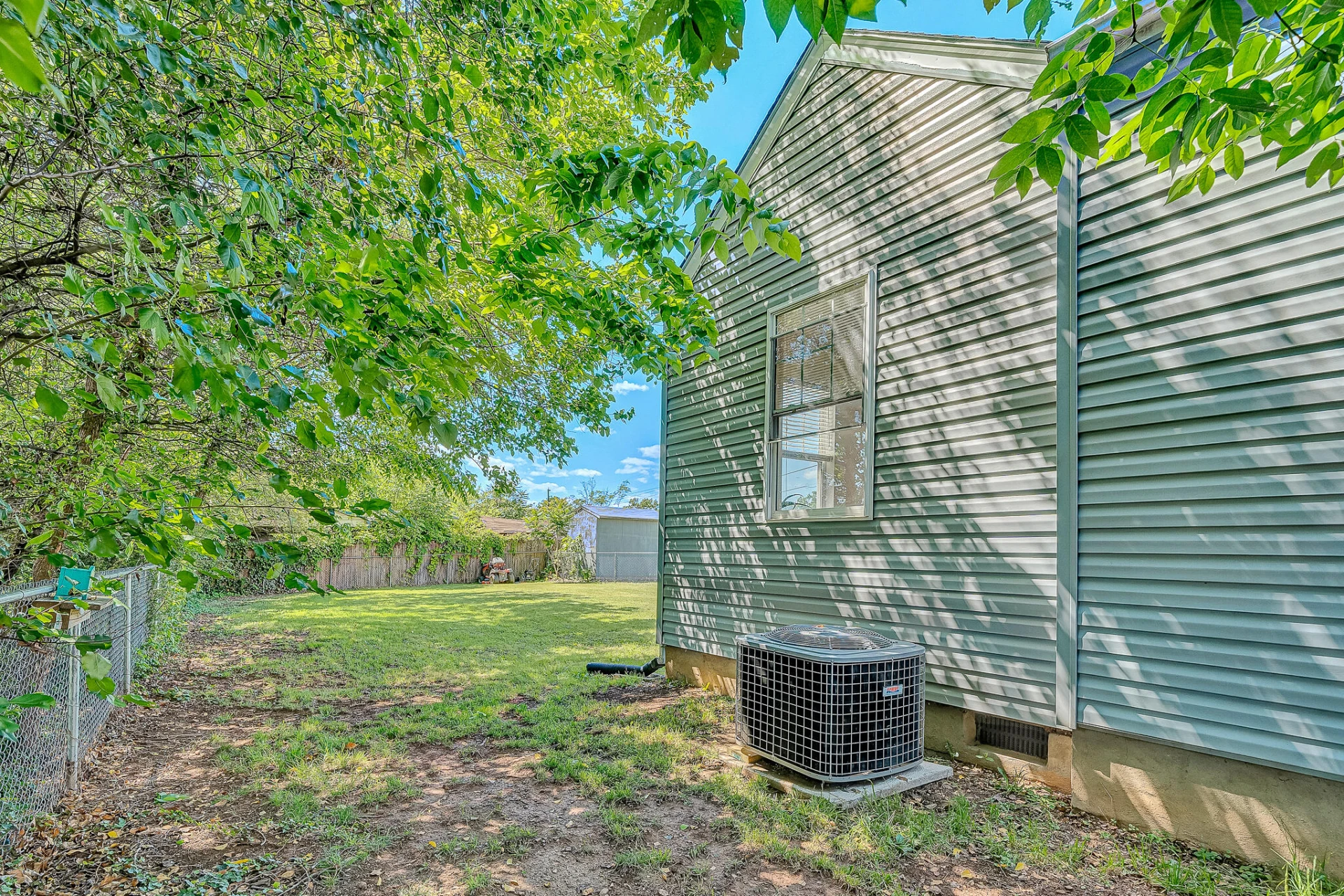 5122 Willis ST - Photo 31