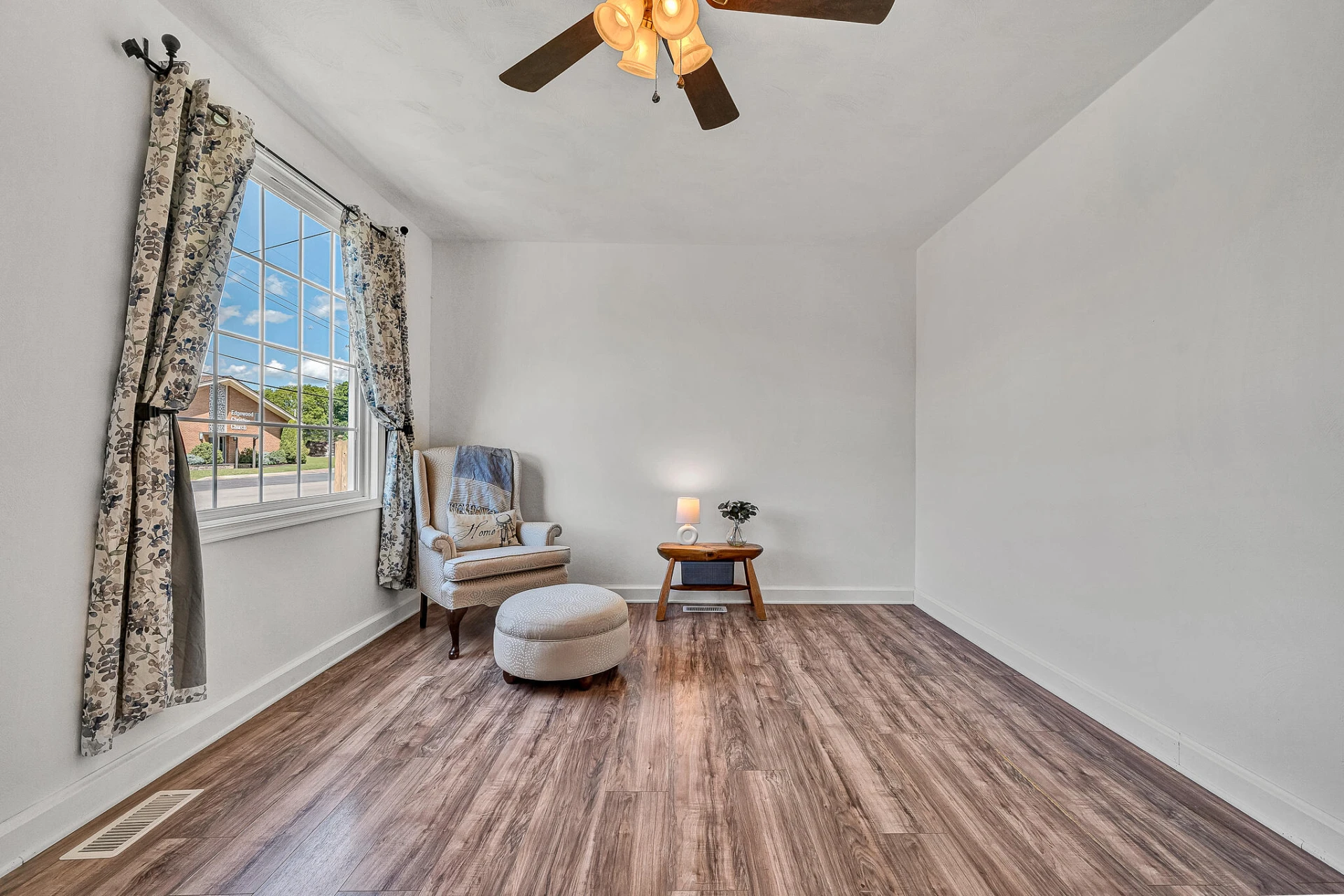 5122 Willis ST - Photo 7