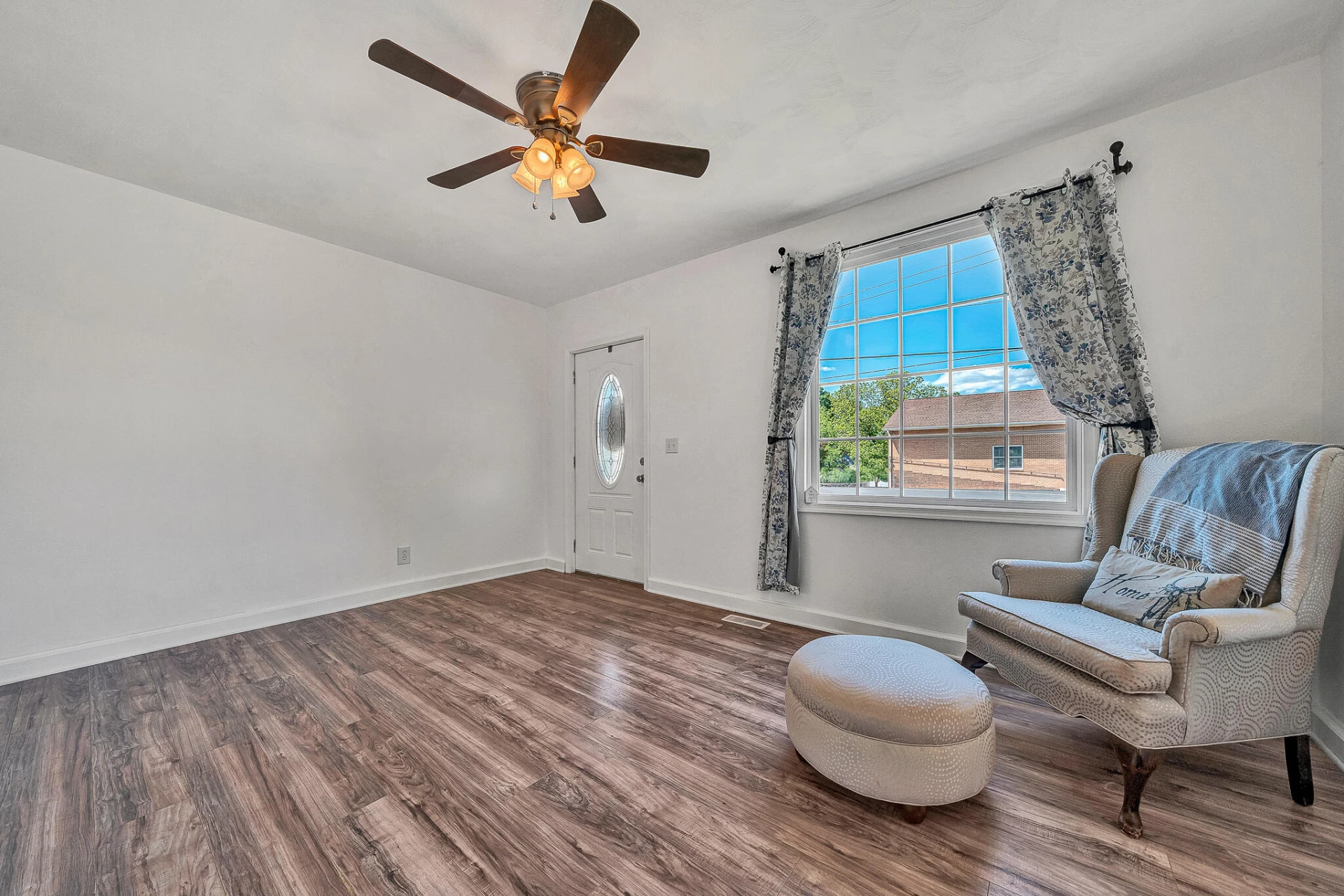 5122 Willis ST - Photo 8