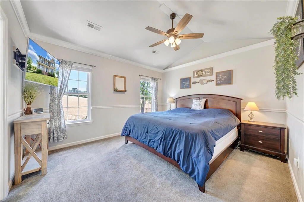 692 Brookfield LN - Photo 15