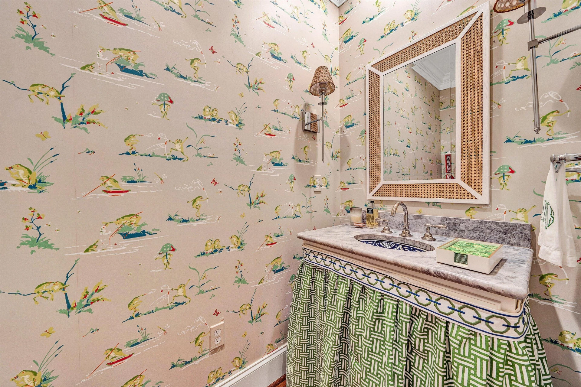 2222 Sewell LN - Photo 40
