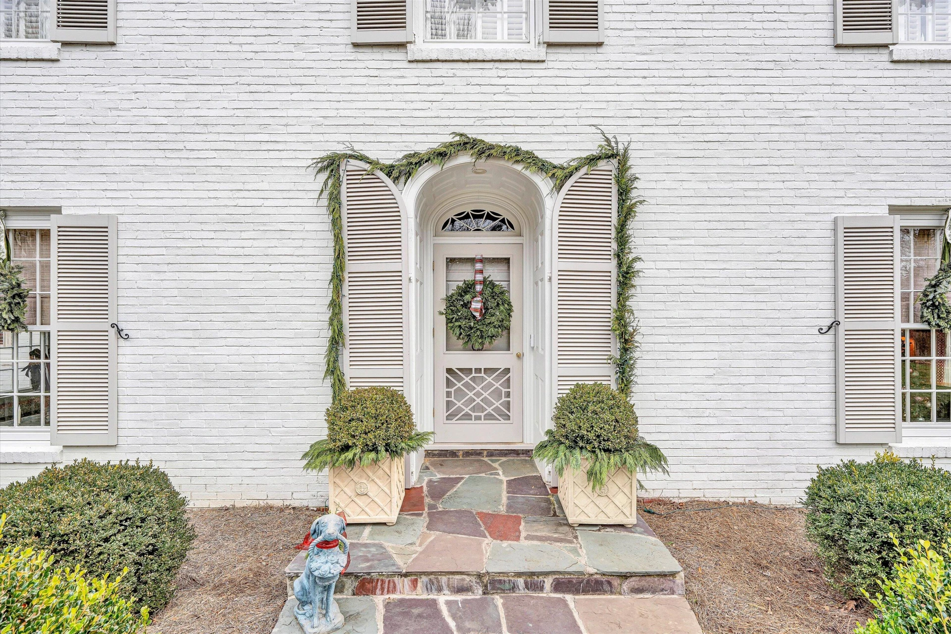 2222 Sewell LN - Photo 8