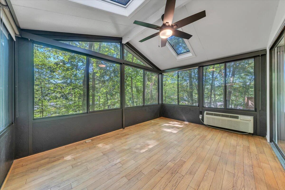 2952 Tree Swallow RD - Photo 13