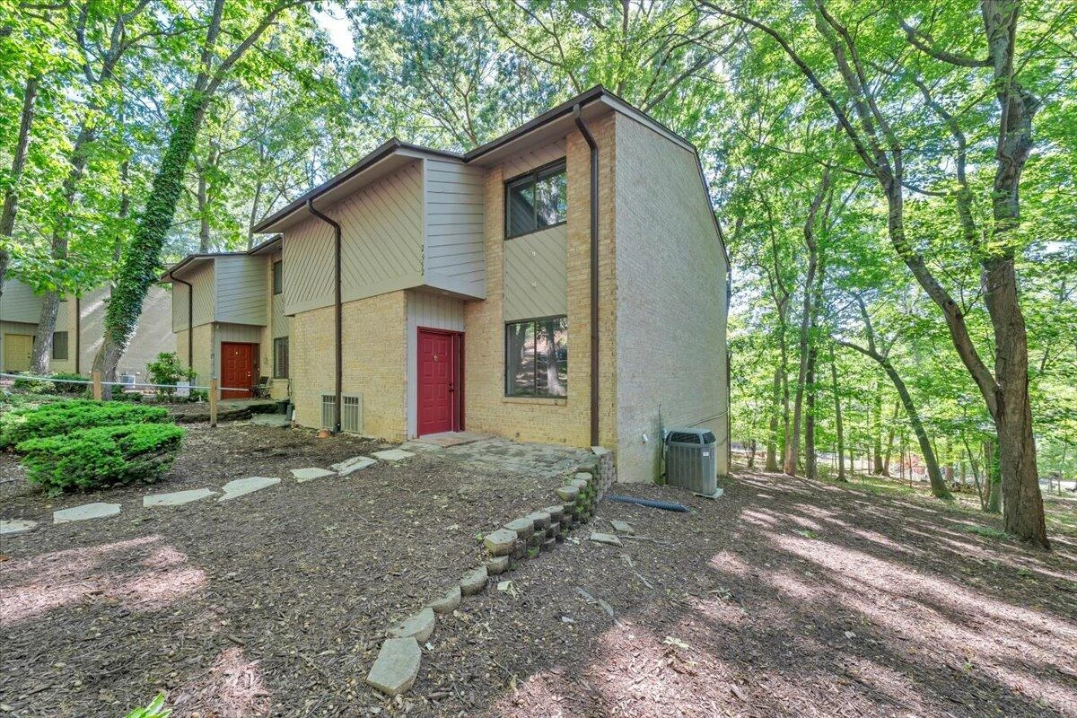 2952 Tree Swallow RD - Photo 37