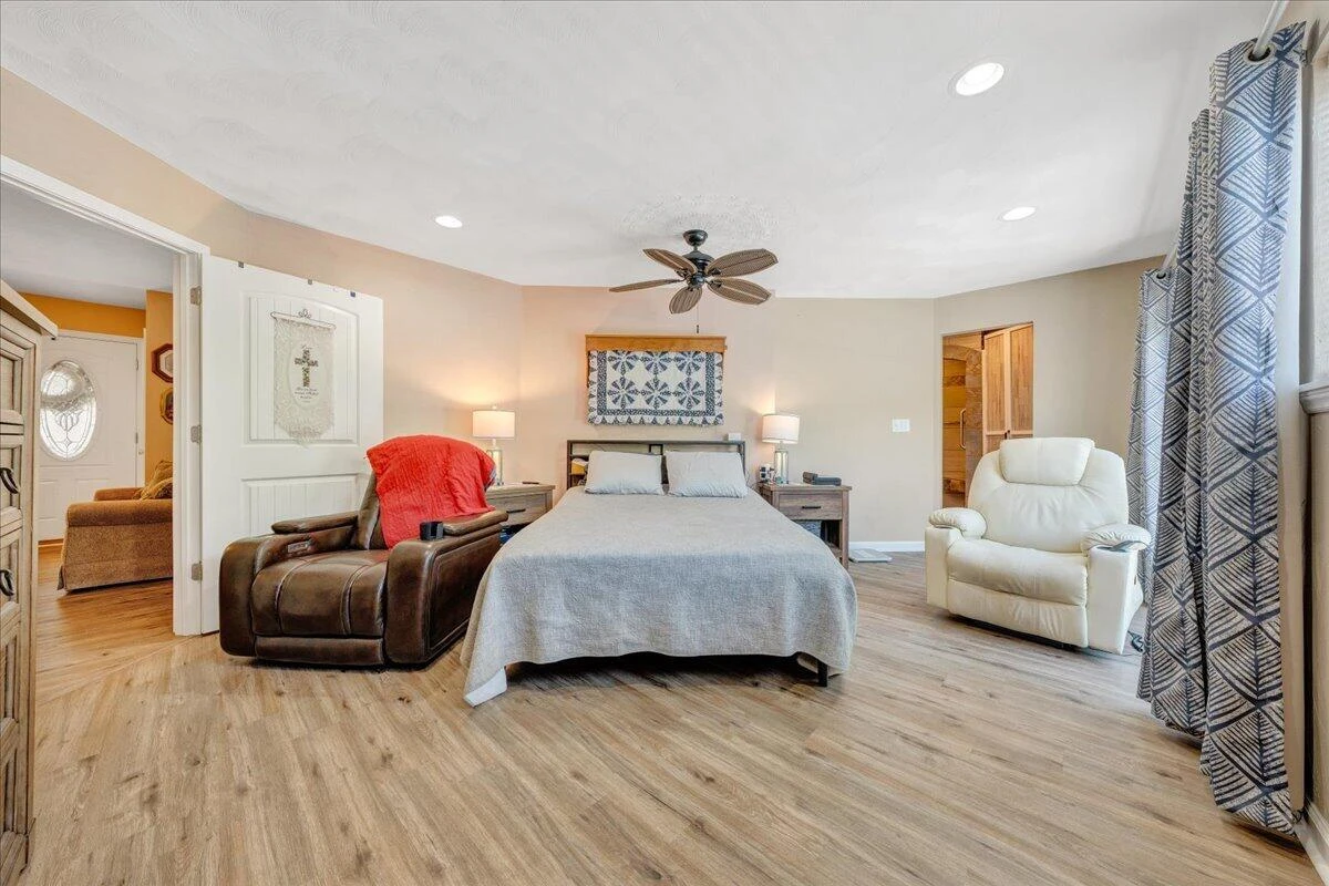 90 Berkshire CIR - Photo 14