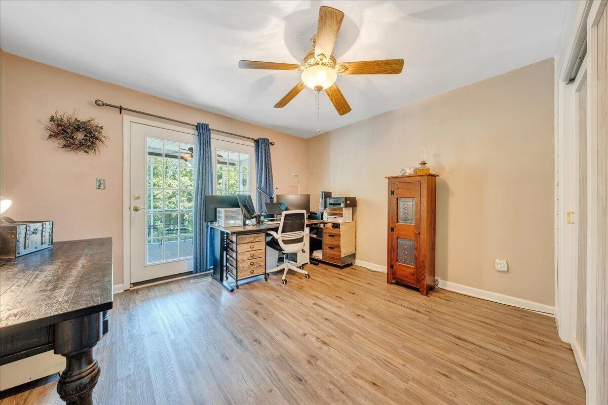 90 Berkshire CIR - Photo 21