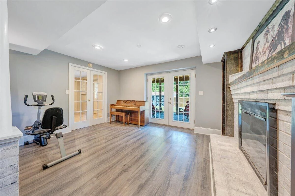 90 Berkshire CIR - Photo 27