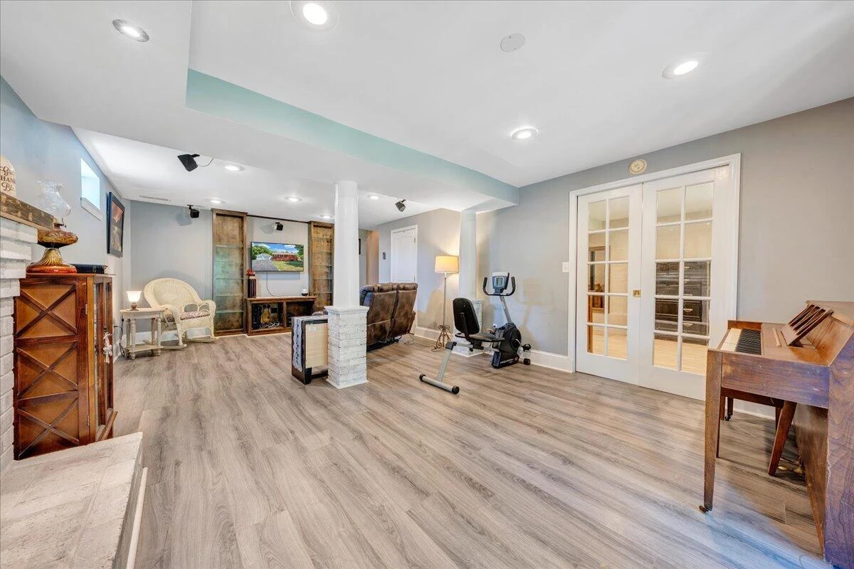 90 Berkshire CIR - Photo 28