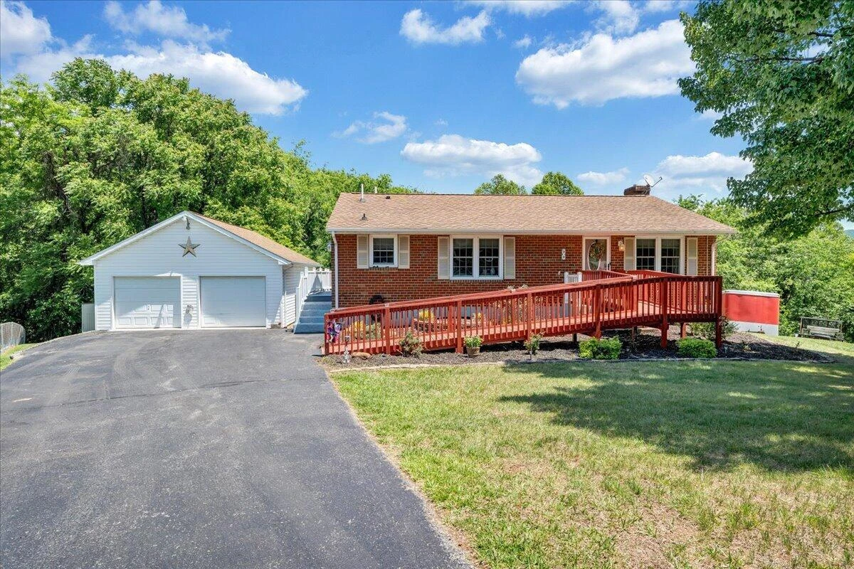 90 Berkshire CIR - Photo 42