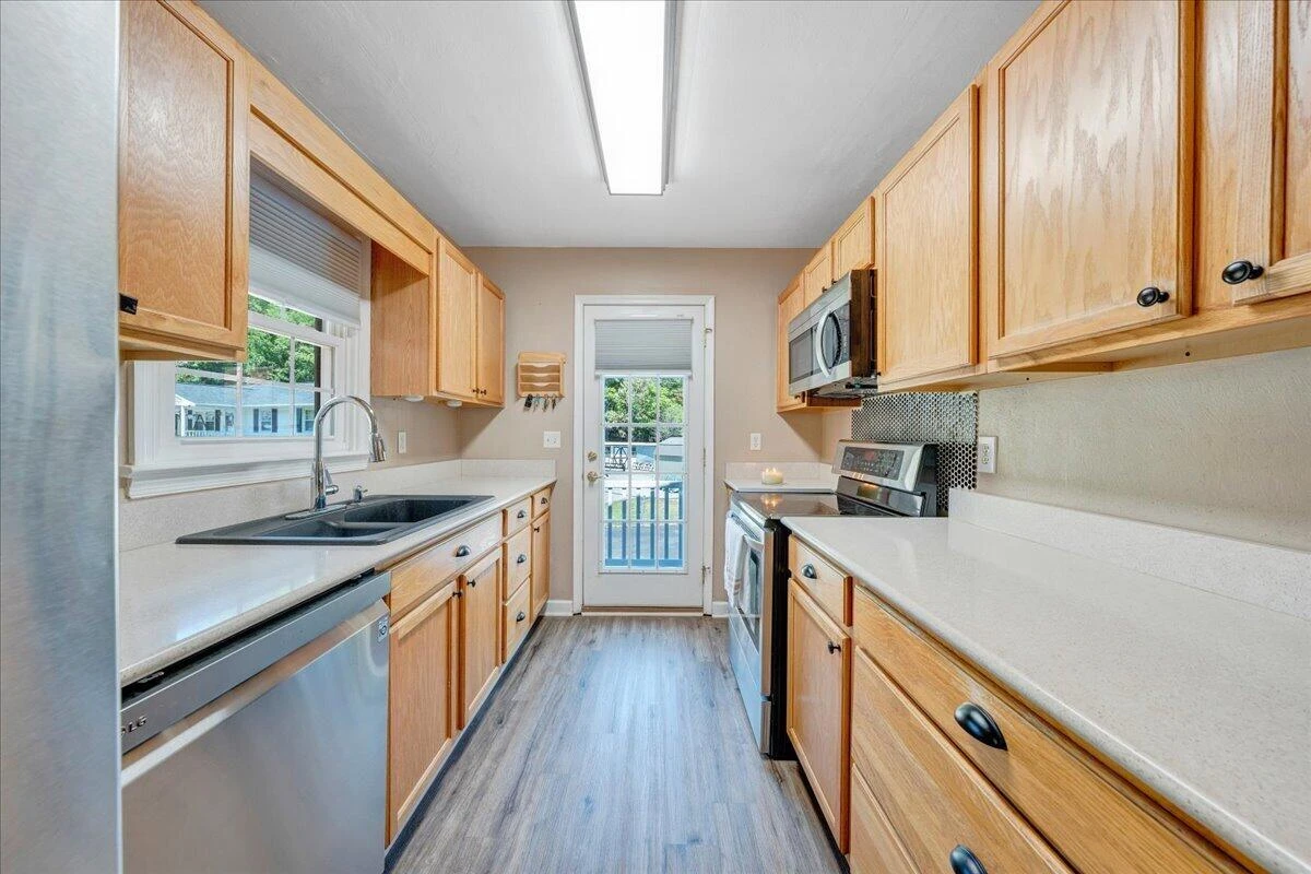 90 Berkshire CIR - Photo 10
