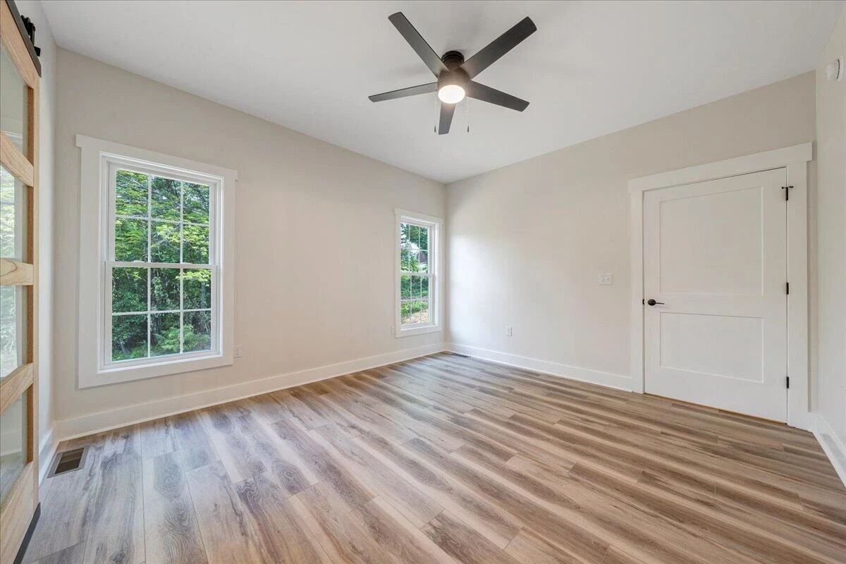 5405 Crescent BLVD - Photo 32