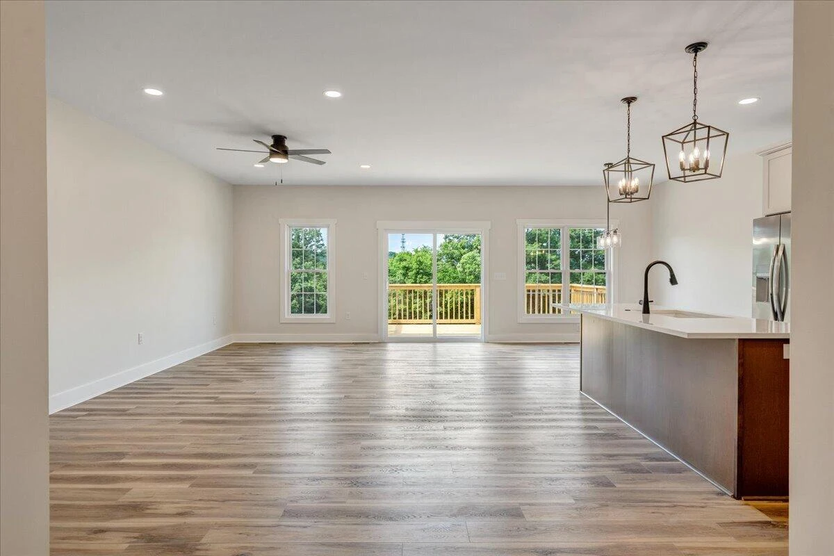 5405 Crescent BLVD - Photo 5