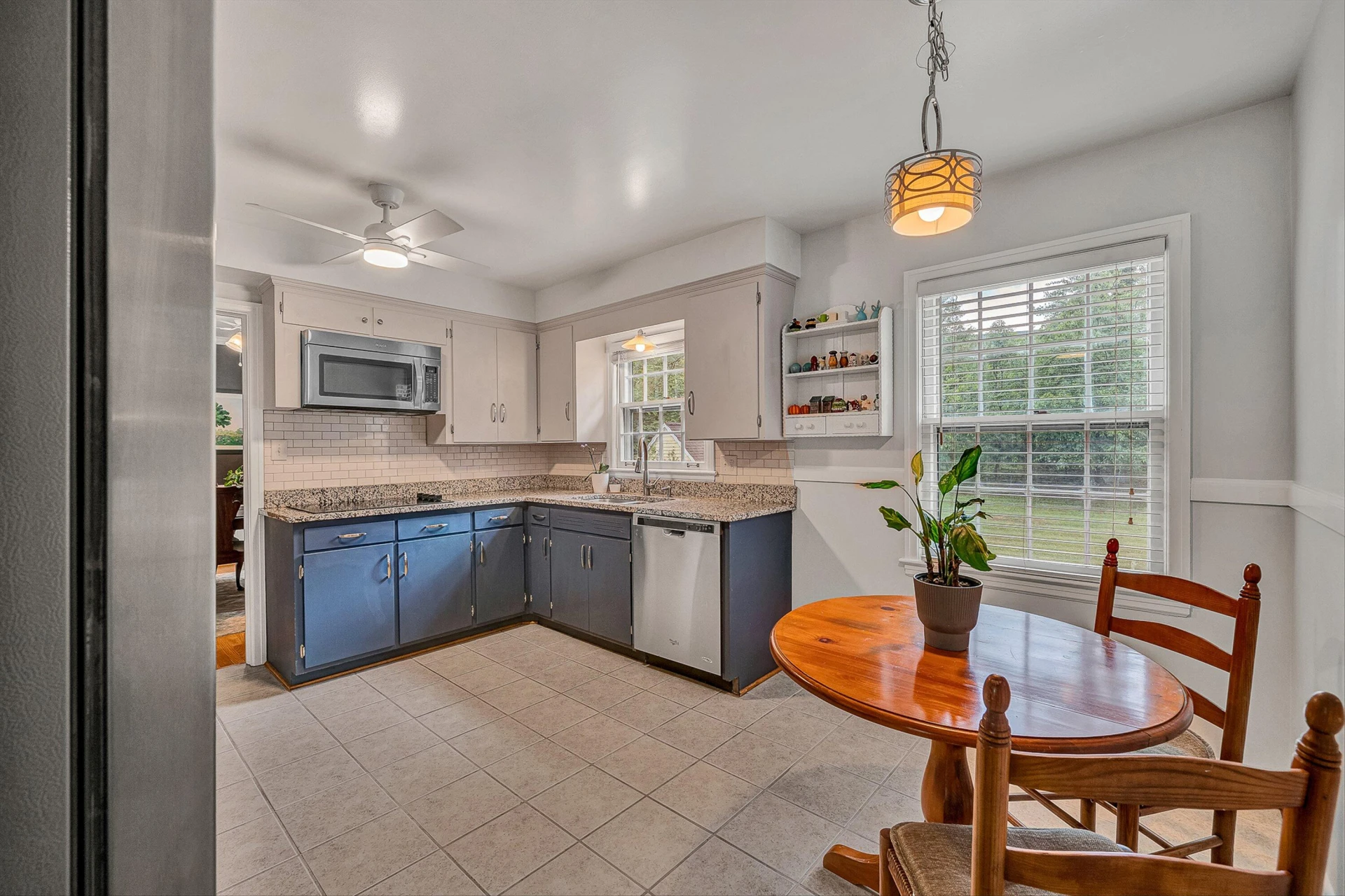 3416 Grandin RD - Photo 17
