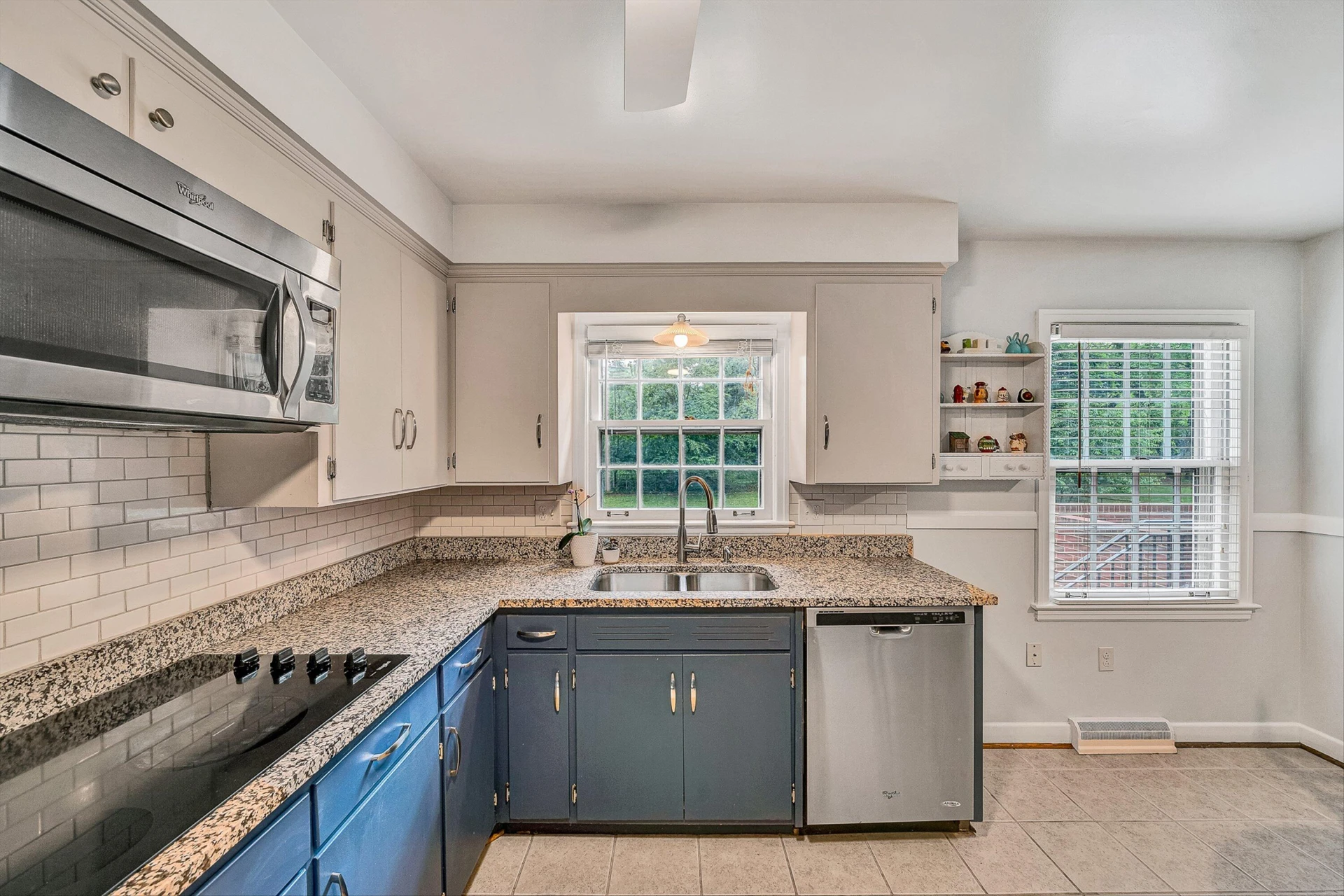 3416 Grandin RD - Photo 19