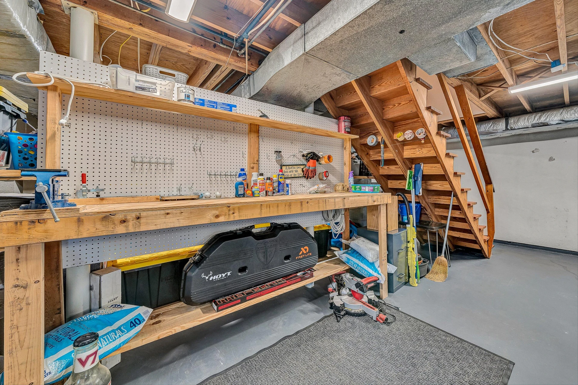3416 Grandin RD - Photo 36