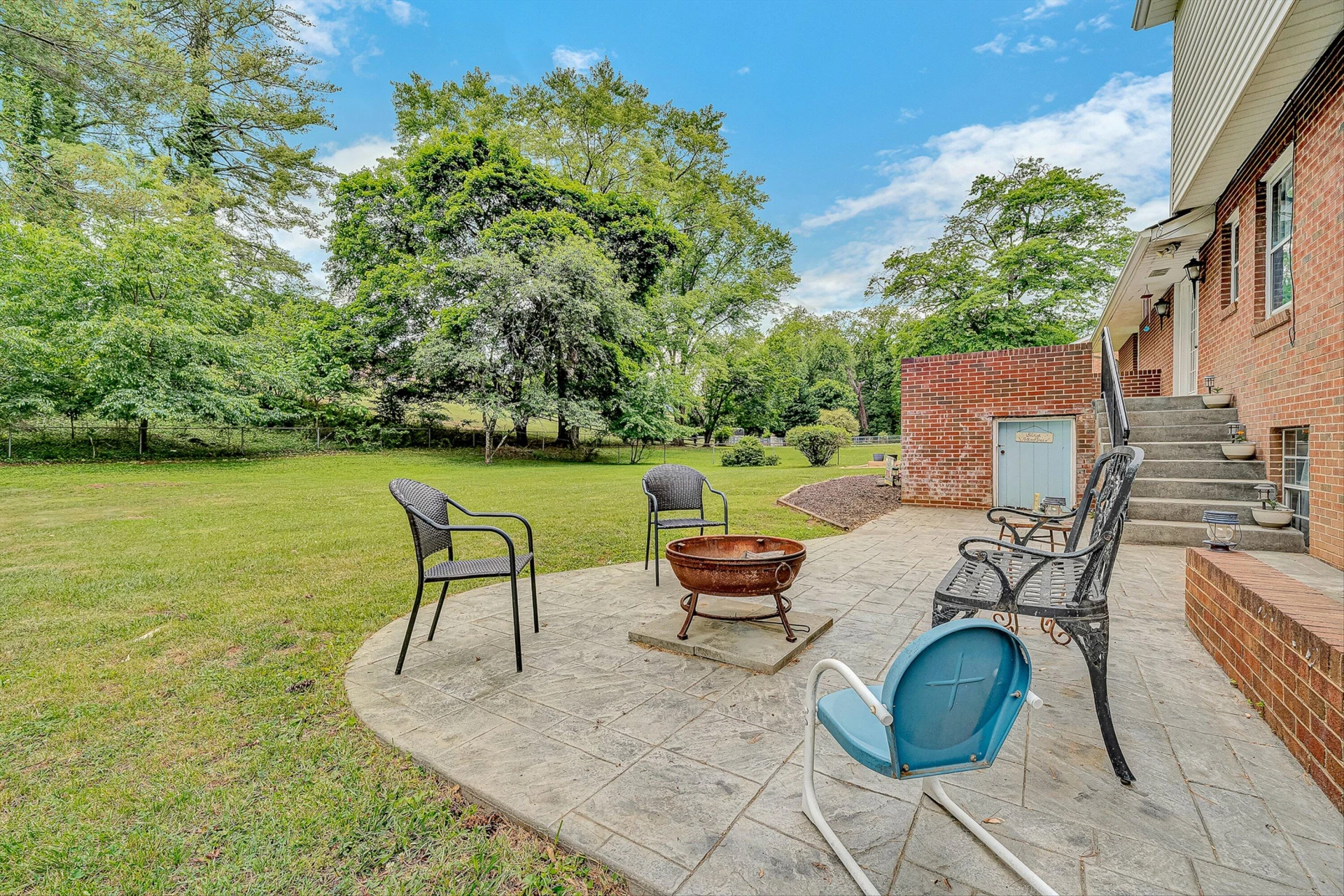 3416 Grandin RD - Photo 39