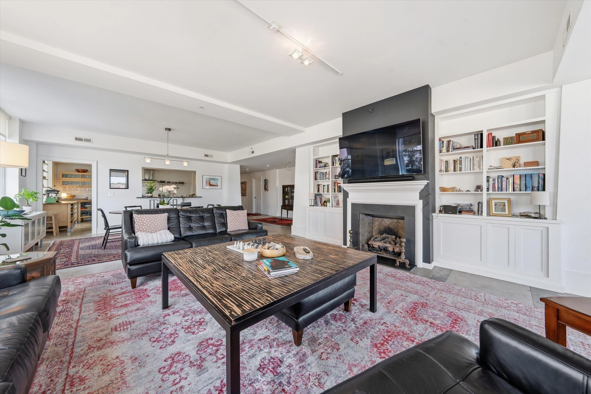 102 Campbell AVE #UNIT 4 - Photo 8