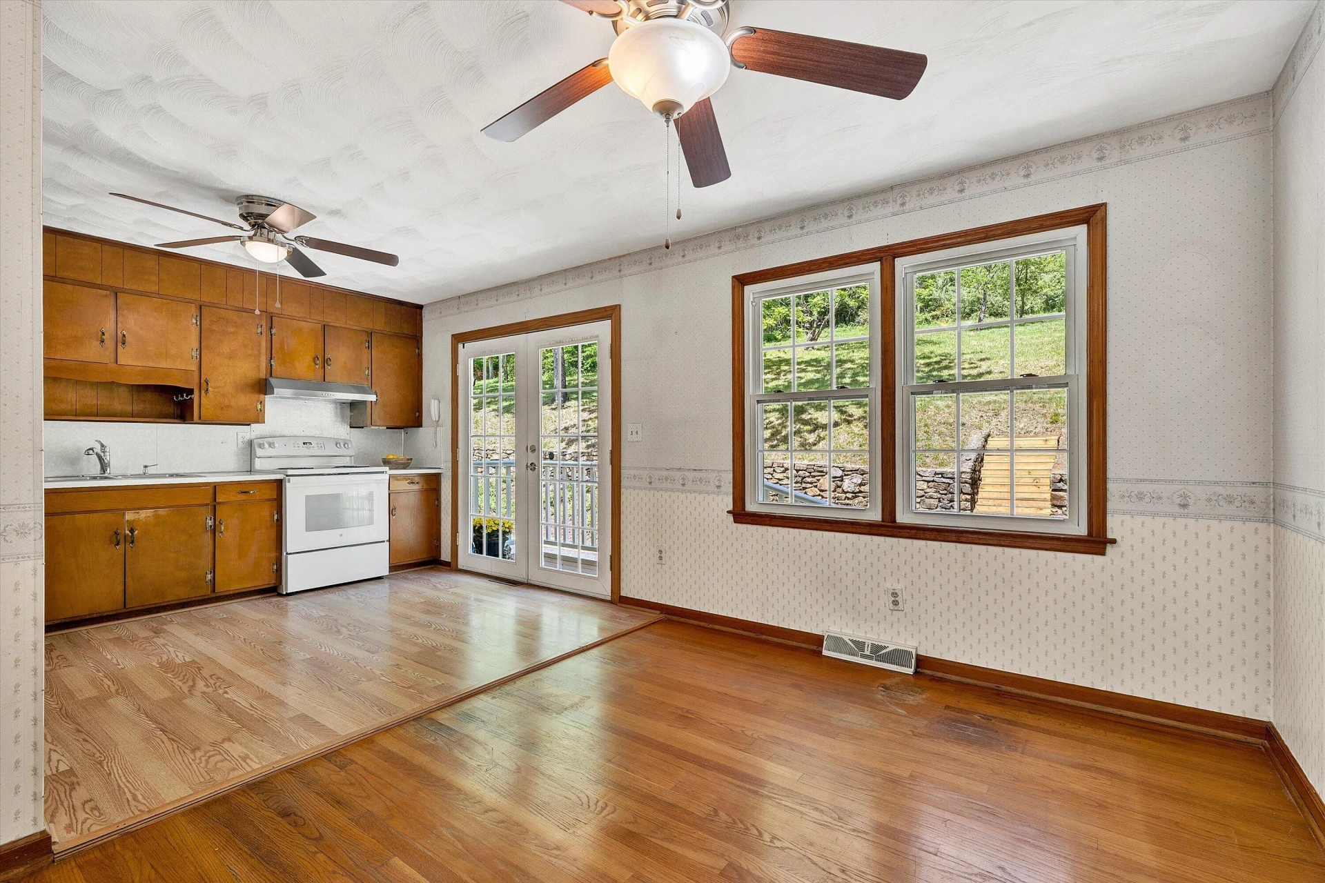 133 Kelsey WAY - Photo 19