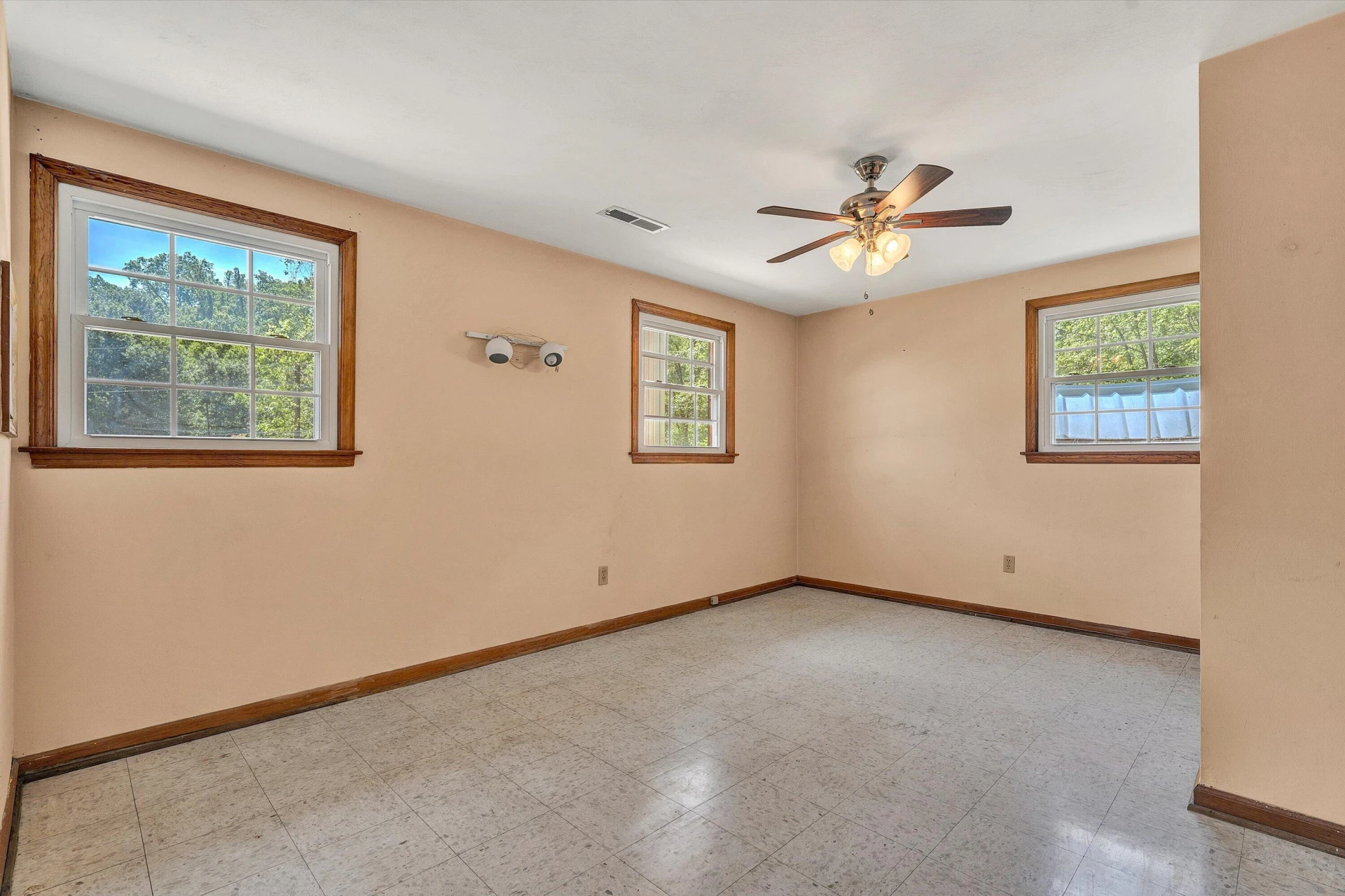 133 Kelsey WAY - Photo 35