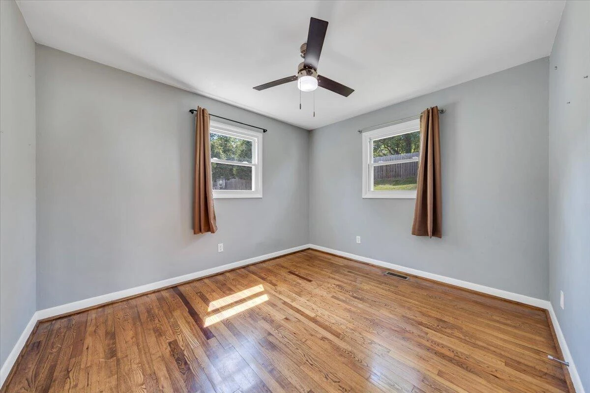 2416 Shull RD - Photo 14