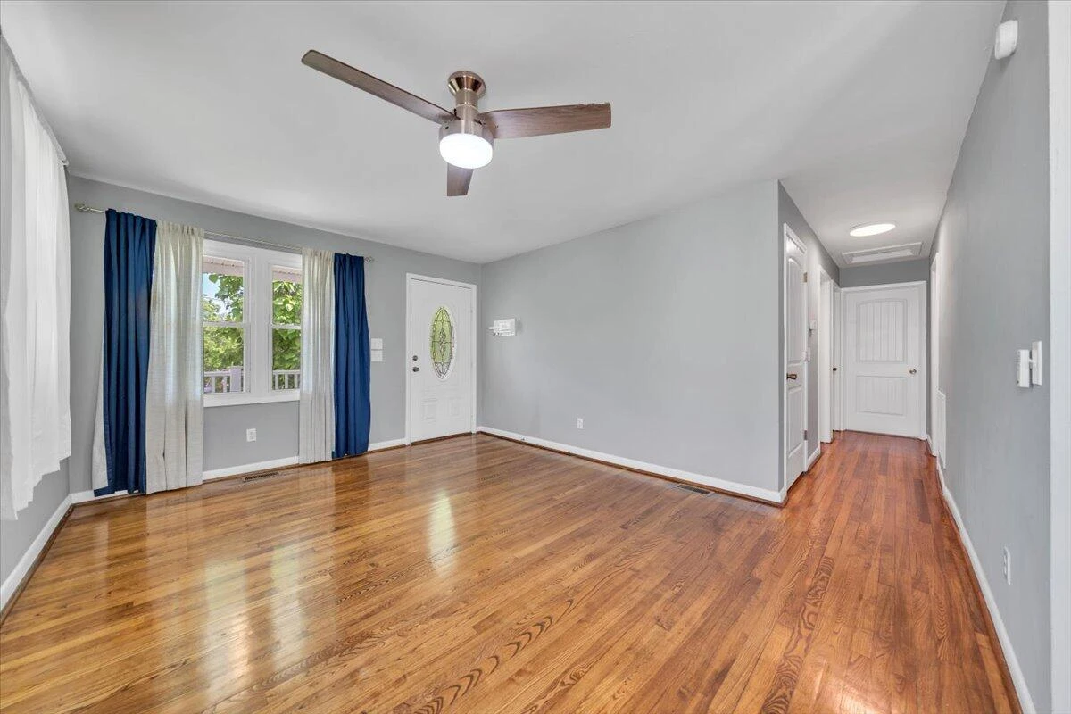 2416 Shull RD - Photo 6