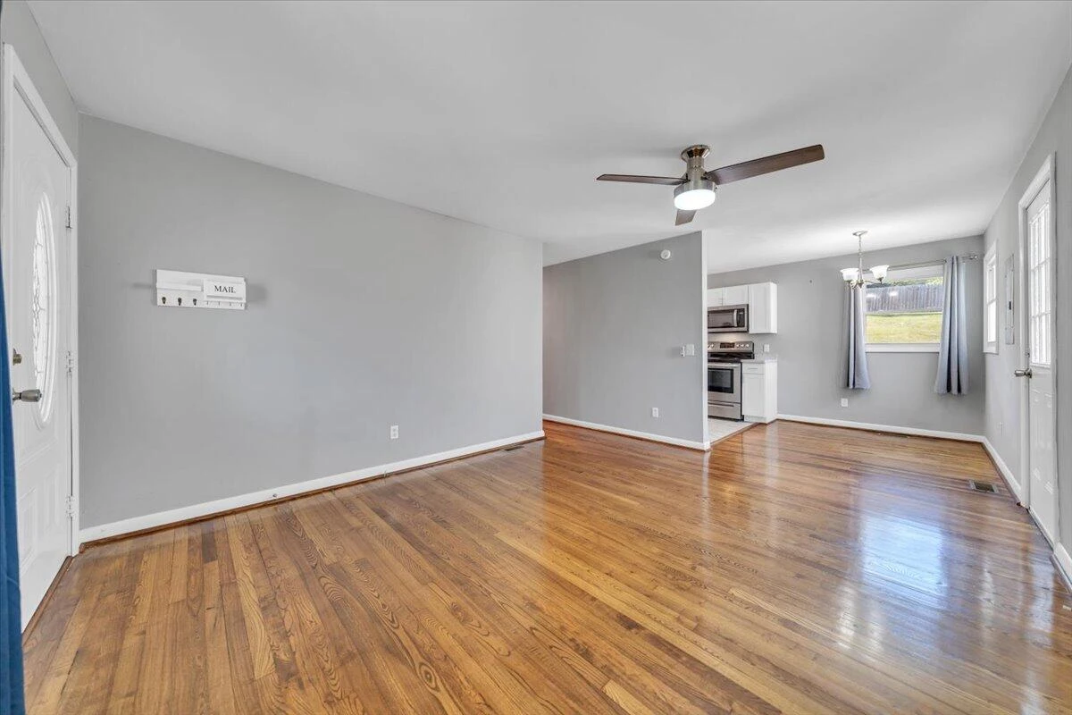 2416 Shull RD - Photo 8